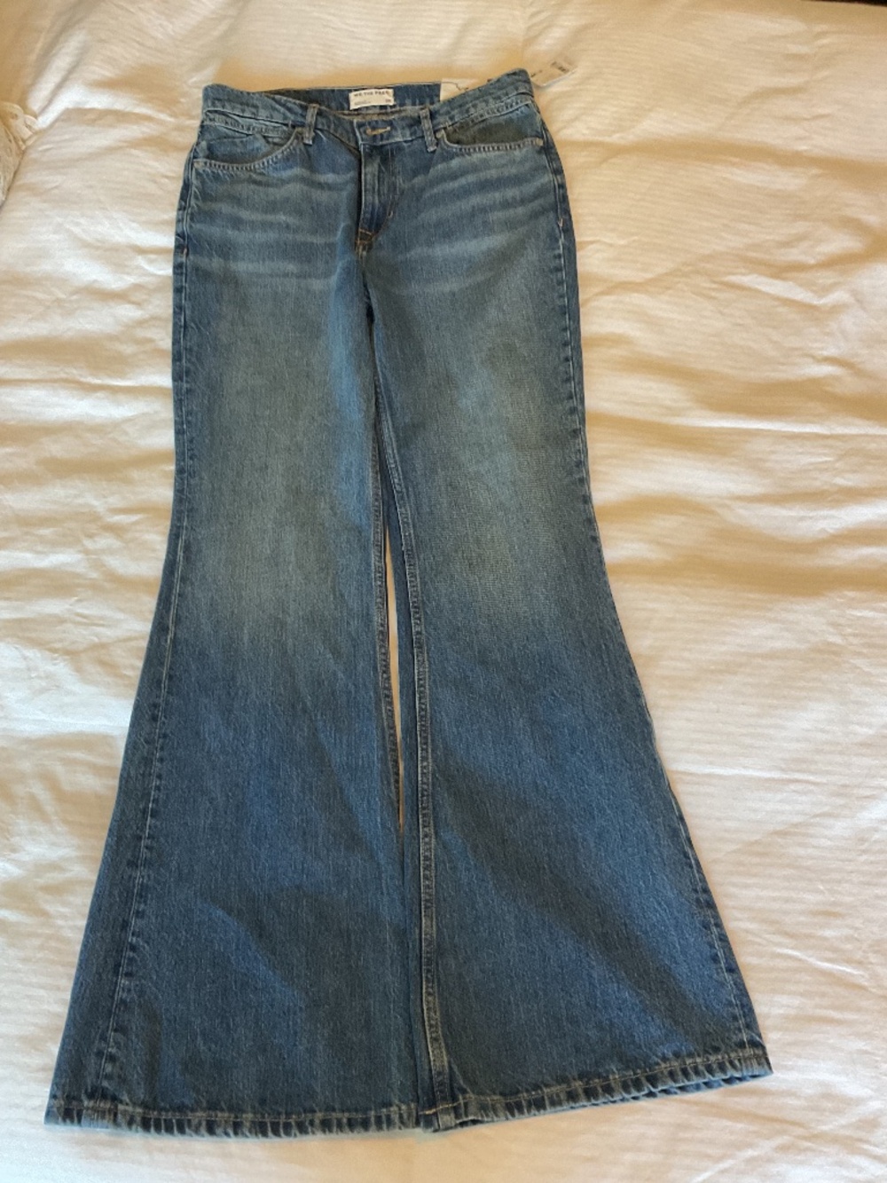 We the free women’s relaxed flare jeans, size 29